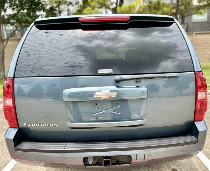 2008 Chevrolet CHEVROLET SUBURBAN LT LEATHER FOG LIGHTS DVD 5.3L V8 YOUTUBE VIDEO   - Photo 18 - Stafford, TX 77477