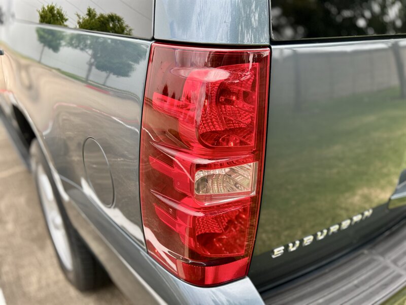 2008 Chevrolet CHEVROLET SUBURBAN LT LEATHER FOG LIGHTS DVD 5.3L V8 YOUTUBE VIDEO   - Photo 66 - Stafford, TX 77477