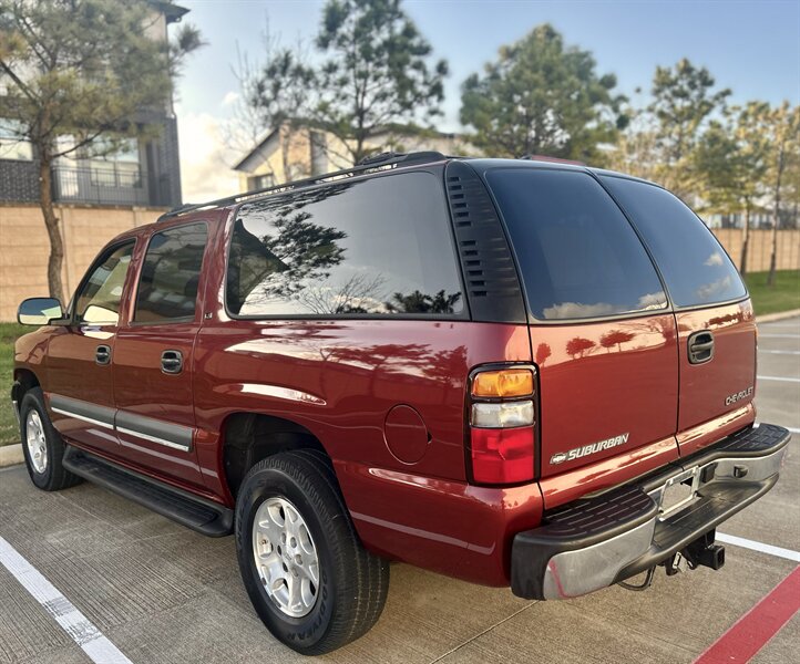 2002 Chevrolet CHEVROLET SUBURBAN LS 5.3L V8 PASSENGER 2 KEYS YOUTUBE VIDEO   - Photo 12 - Stafford, TX 77477