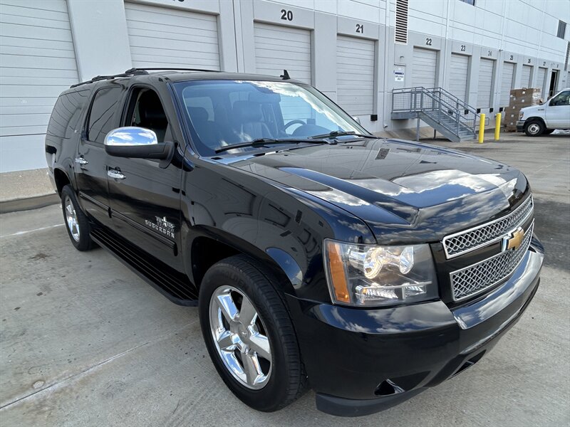 2012 Chevrolet Suburban LT   - Photo 3 - Stafford, TX 77477