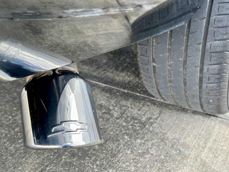 2012 Chevrolet Suburban LT   - Photo 35 - Stafford, TX 77477