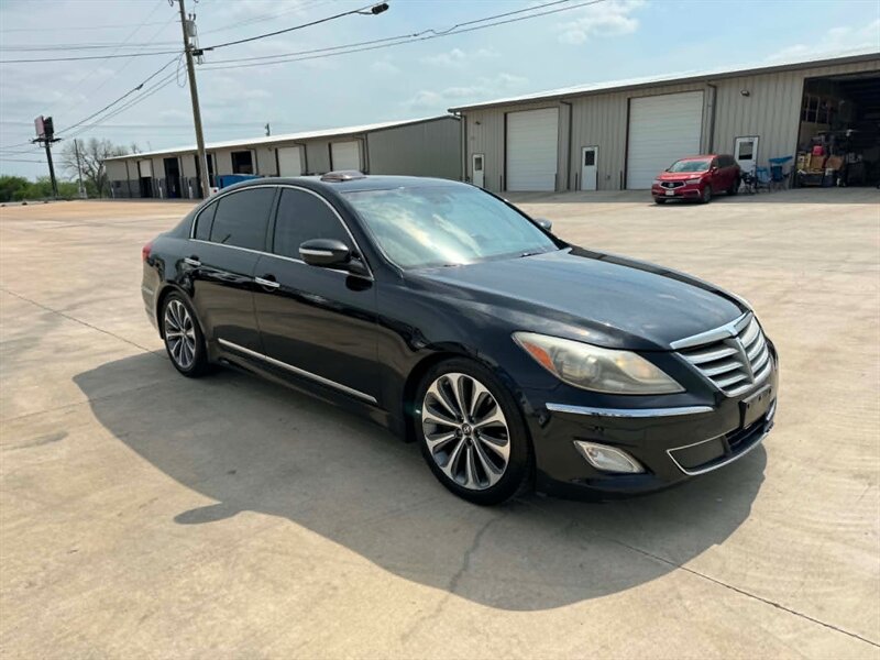 2014 Hyundai Genesis 5.0 R-Spec's photo