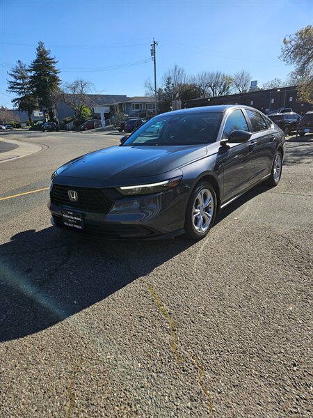 2023 Honda Accord LX  