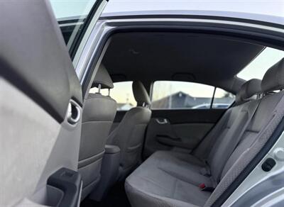 2012 Honda Civic Hybrid   - Photo 12 - Colorado Springs, CO 80909