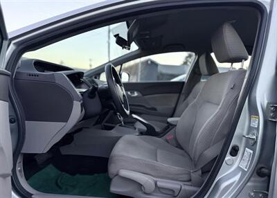 2012 Honda Civic Hybrid   - Photo 10 - Colorado Springs, CO 80909