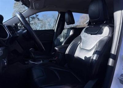 2016 Jeep Cherokee Trailhawk   - Photo 12 - Colorado Springs, CO 80909