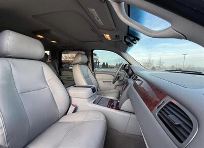 2013 Chevrolet Tahoe LTZ   - Photo 8 - Colorado Springs, CO 80909
