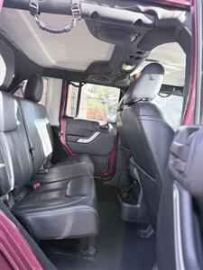 2013 Jeep Wrangler Unlimited Rubicon   - Photo 13 - Colorado Springs, CO 80909