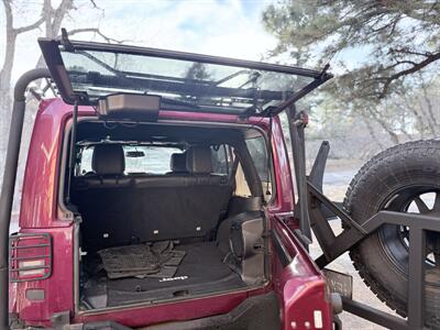 2013 Jeep Wrangler Unlimited Rubicon   - Photo 39 - Colorado Springs, CO 80909
