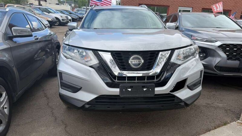 2018 Nissan Rogue SV AWD's photo