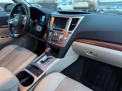 2013 Subaru Outback 2.5i Limited   - Photo 10 - Colorado Springs, CO 80909