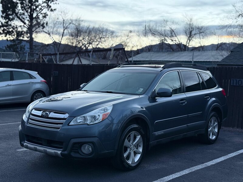 2013 Subaru Outback 2.5i Limited   - Photo 1 - Colorado Springs, CO 80909