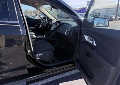 2016 Chevrolet Equinox LT   - Photo 8 - Colorado Springs, CO 80909