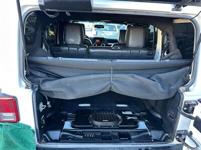 2017 Jeep Wrangler Unlimited Sahara   - Photo 10 - Colorado Springs, CO 80909