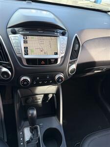 2010 Hyundai TUCSON GLS - Photo 14 - Colorado Springs, CO 80909