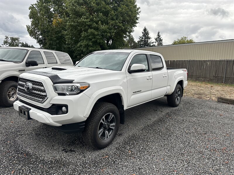2016 Toyota Tacoma double cab  