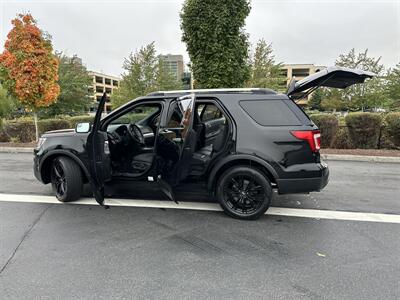 2017 Ford Explorer Police Interceptor Utility   - Photo 10 - Tacoma, WA 98422
