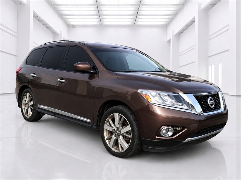 2015 Nissan Pathfinder S   - Photo 1 - Uniontown, PA 15401