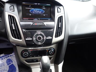 2012 Ford Focus SEL   - Photo 36 - Uniontown, PA 15401