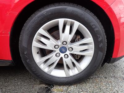 2012 Ford Focus SEL   - Photo 11 - Uniontown, PA 15401