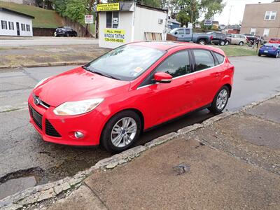 2012 Ford Focus SEL   - Photo 4 - Uniontown, PA 15401
