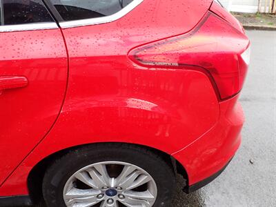 2012 Ford Focus SEL   - Photo 18 - Uniontown, PA 15401