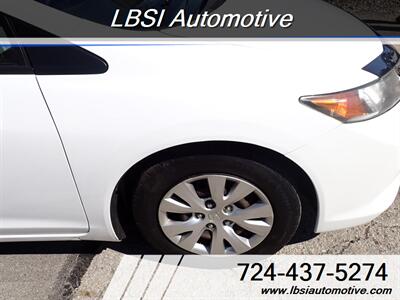 2012 Honda Civic LX   - Photo 9 - Uniontown, PA 15401
