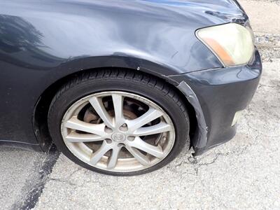 2007 Lexus IS 250   - Photo 10 - Uniontown, PA 15401