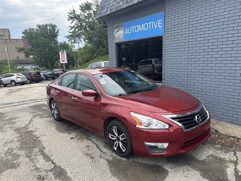 2013 Nissan Altima 2.5   - Photo 1 - Uniontown, PA 15401