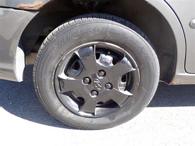 2001 Hyundai ACCENT GL   - Photo 28 - Uniontown, PA 15401