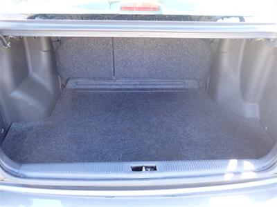 2001 Hyundai ACCENT GL   - Photo 14 - Uniontown, PA 15401