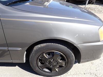 2001 Hyundai ACCENT GL   - Photo 23 - Uniontown, PA 15401