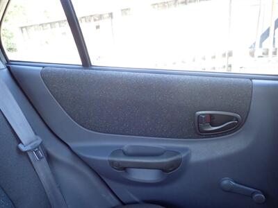 2001 Hyundai ACCENT GL   - Photo 15 - Uniontown, PA 15401