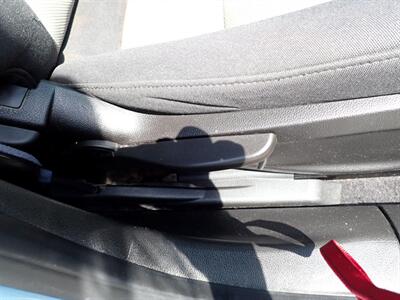 2012 Chevrolet Cruze LS   - Photo 31 - Uniontown, PA 15401
