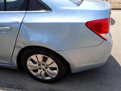 2012 Chevrolet Cruze LS   - Photo 15 - Uniontown, PA 15401