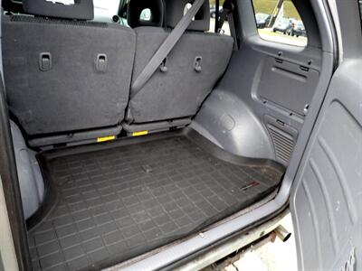 2001 Toyota RAV4   - Photo 27 - Uniontown, PA 15401