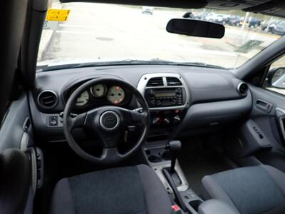 2001 Toyota RAV4   - Photo 29 - Uniontown, PA 15401