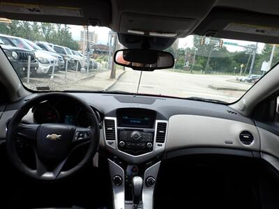 2015 Chevrolet Cruze LS Auto   - Photo 23 - Uniontown, PA 15401