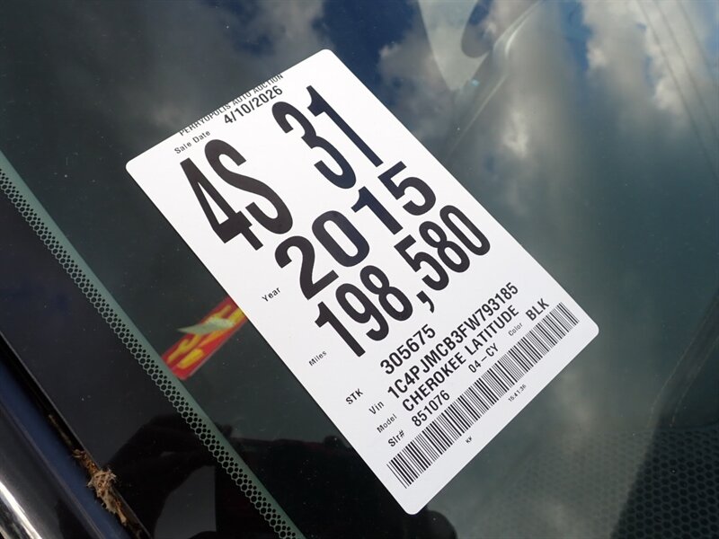 2015 Jeep Cherokee Latitude   - Photo 30 - Uniontown, PA 15401