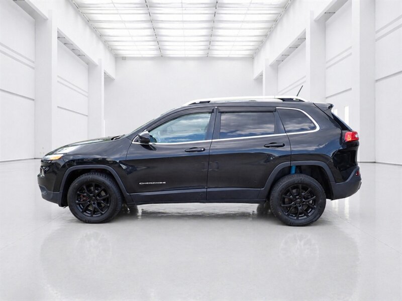 2015 Jeep Cherokee Latitude   - Photo 5 - Uniontown, PA 15401