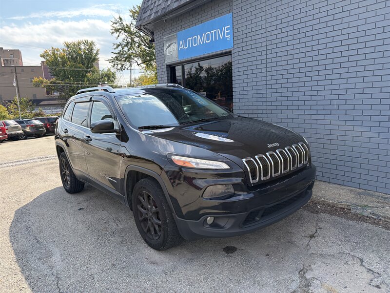2015 Jeep Cherokee Latitude   - Photo 1 - Uniontown, PA 15401