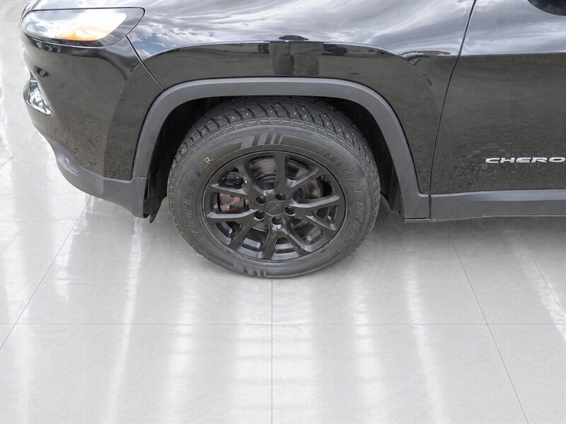 2015 Jeep Cherokee Latitude   - Photo 25 - Uniontown, PA 15401