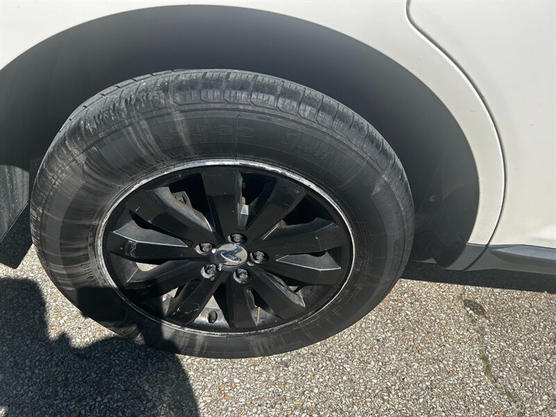 2010 Ford Edge SEL   - Photo 17 - Uniontown, PA 15401