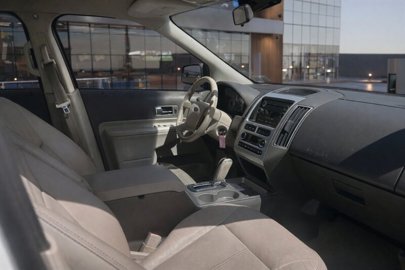 2010 Ford Edge SEL   - Photo 12 - Uniontown, PA 15401