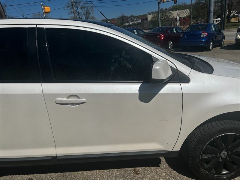 2010 Ford Edge SEL   - Photo 14 - Uniontown, PA 15401
