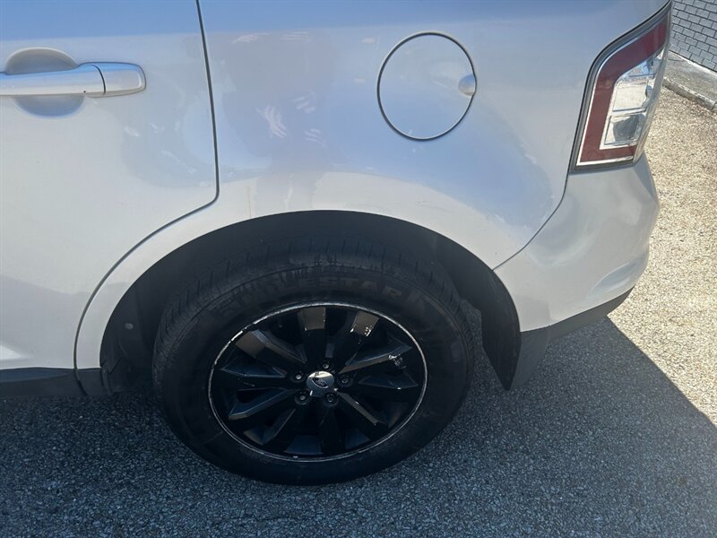 2010 Ford Edge SEL   - Photo 18 - Uniontown, PA 15401