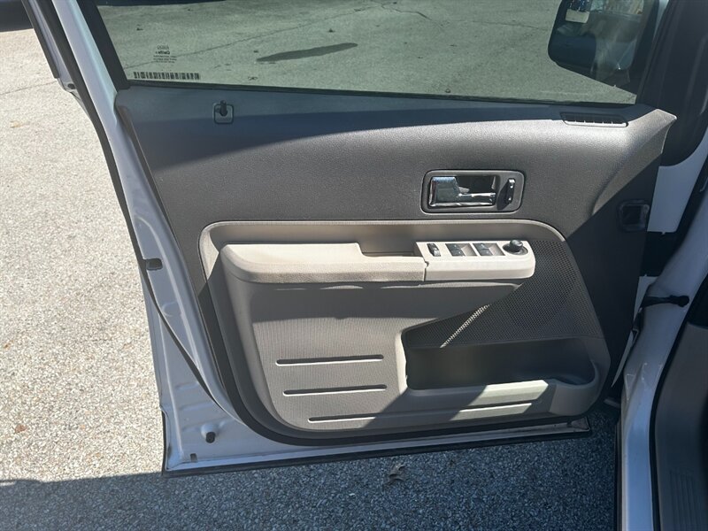 2010 Ford Edge SEL   - Photo 29 - Uniontown, PA 15401