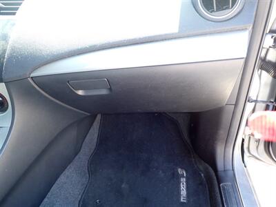 2010 Mazda Mazda3 s Sport   - Photo 29 - Uniontown, PA 15401