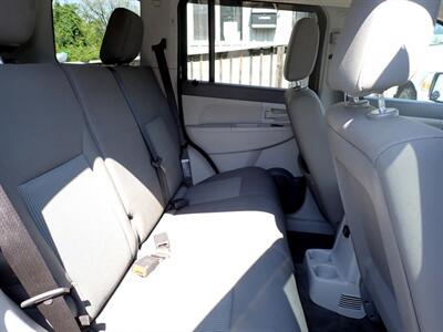 2008 Jeep Liberty Sport   - Photo 7 - Uniontown, PA 15401