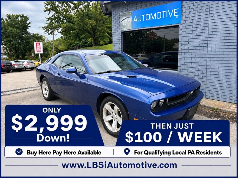 2012 Dodge Challenger SXT   - Photo 1 - Uniontown, PA 15401